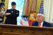 四柱排盘马斯克：我进退两难